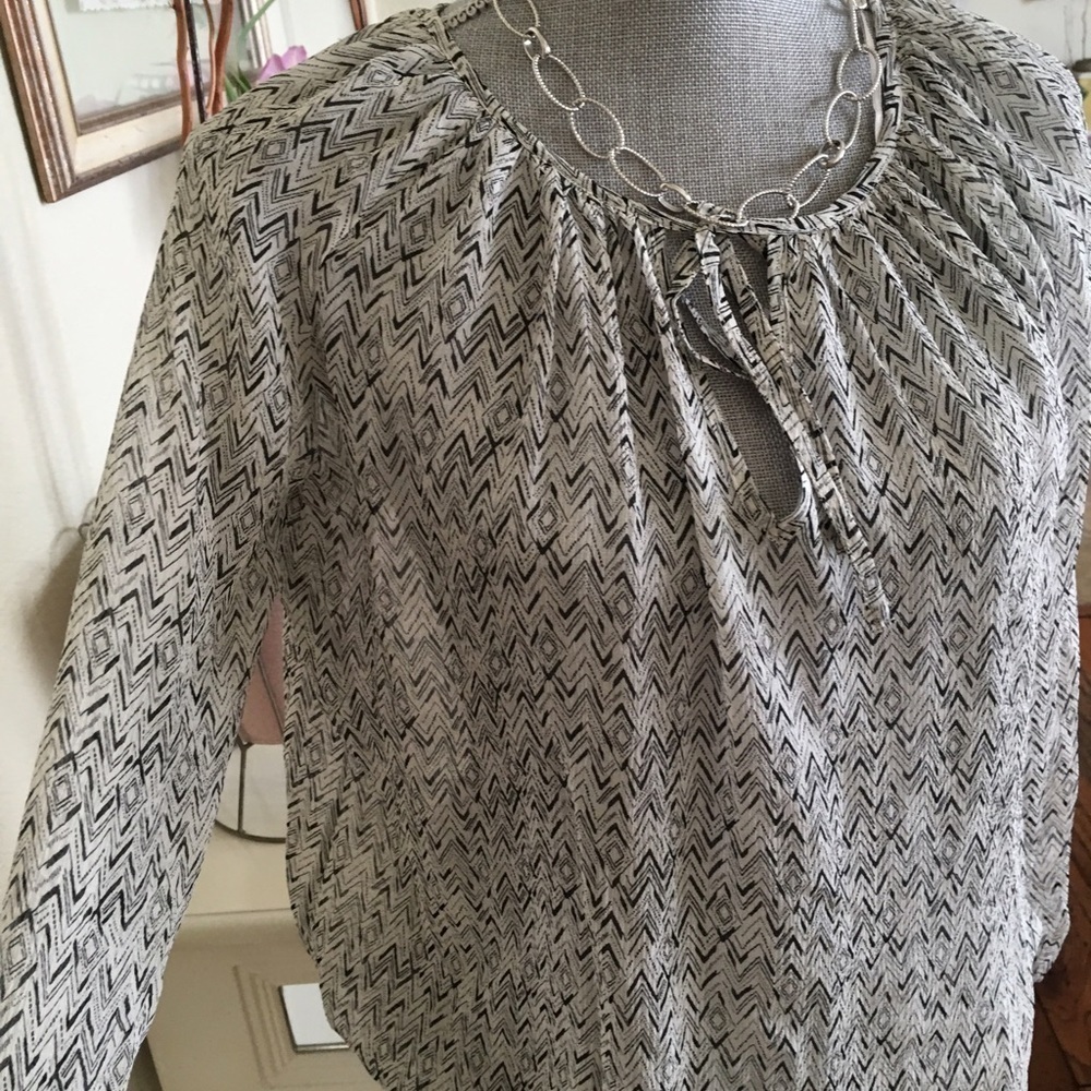 Lucky Brand blouse - Picture 1 of 4